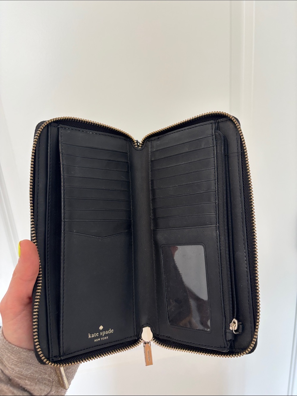 Kate Spade Wallet - Picture 2 of 4